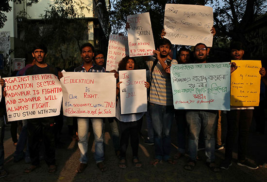 جانب من احتجاج الطلاب
