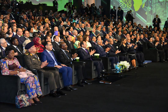 السيسى خلال مؤتمر أفريقيا 2019 (2)