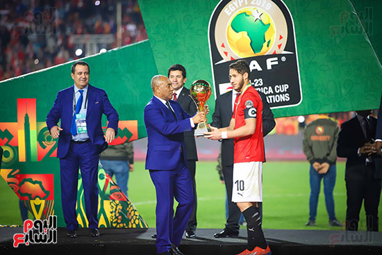 لحظة رفع المنتخب الأولمبى كأس بطولة أمم أفريقيا 2019  (27)
