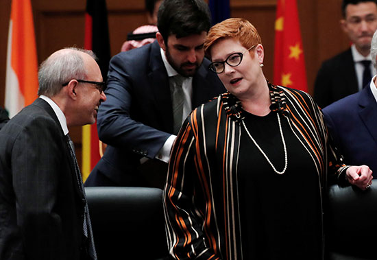 حديث بين وزيرة خارجية استراليا ووزير السياسة البرازيلى