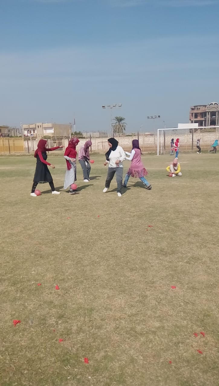 الأنشطة الرياضية لطلاب مدارس التمريض ببنى سويف (7)