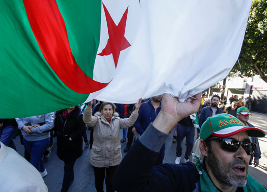 مسيرة بالجزائر