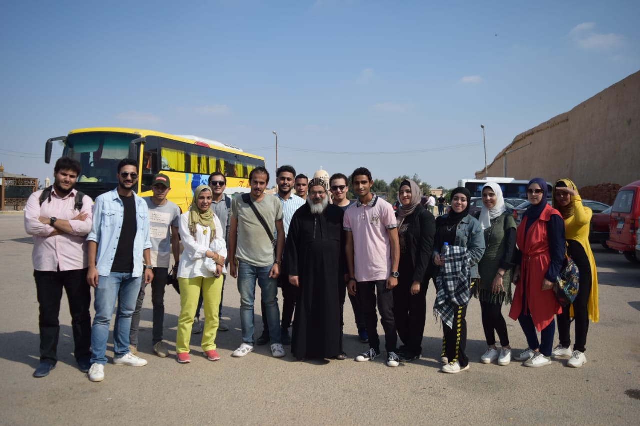 رحلة طلاب جامعة مصر (2)