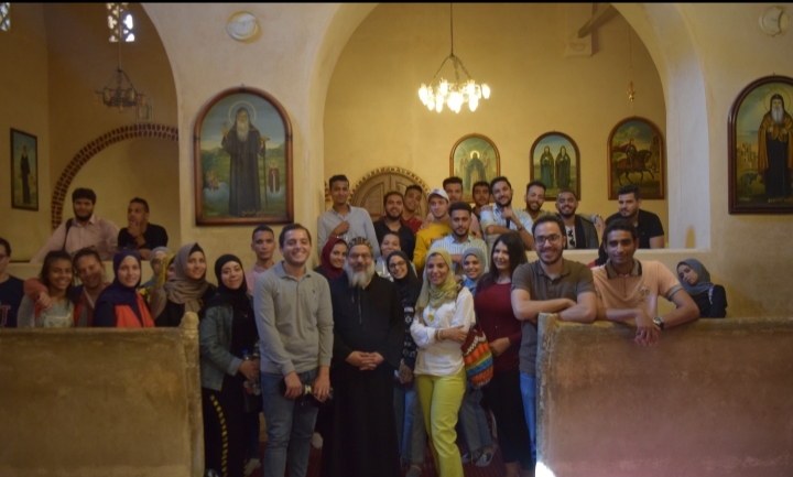 رحلة طلاب جامعة مصر (1)