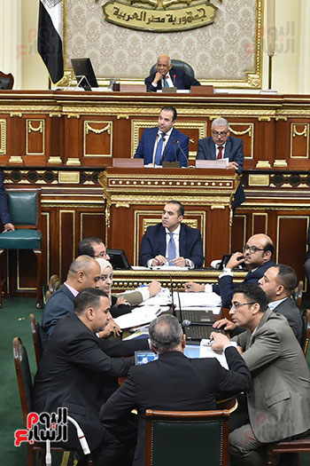 مجلس البرلمان (2)