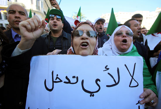 رفض الجزائريين للتدخل فى شئونهم