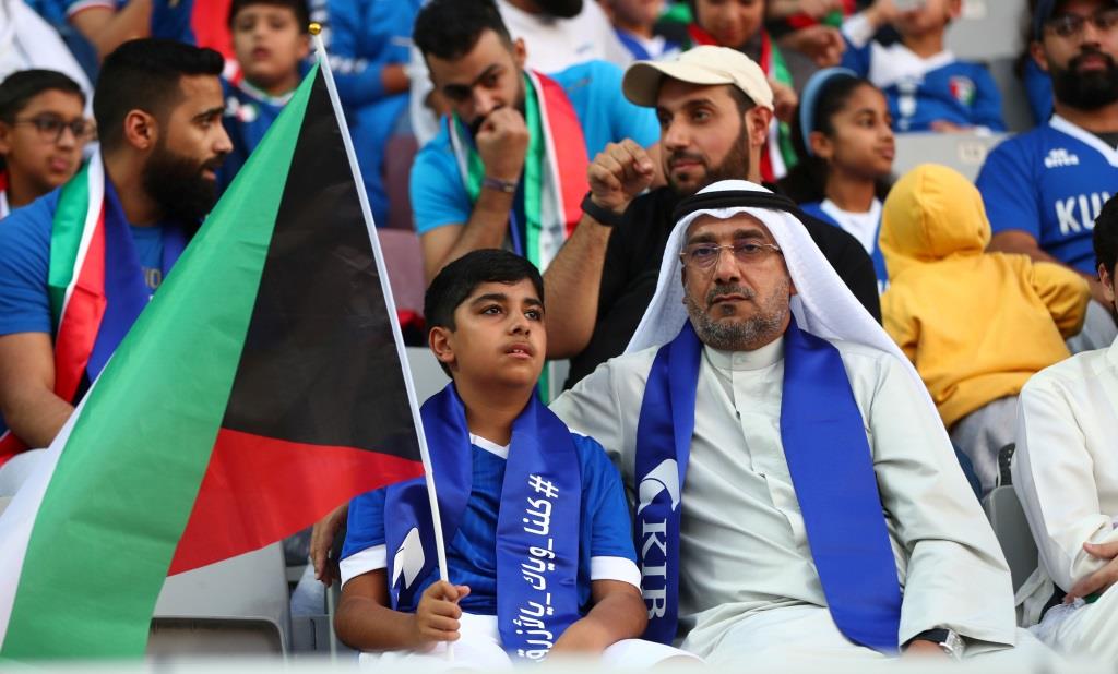 جماهير الكويت وعمان في كأس الخليج  (3)