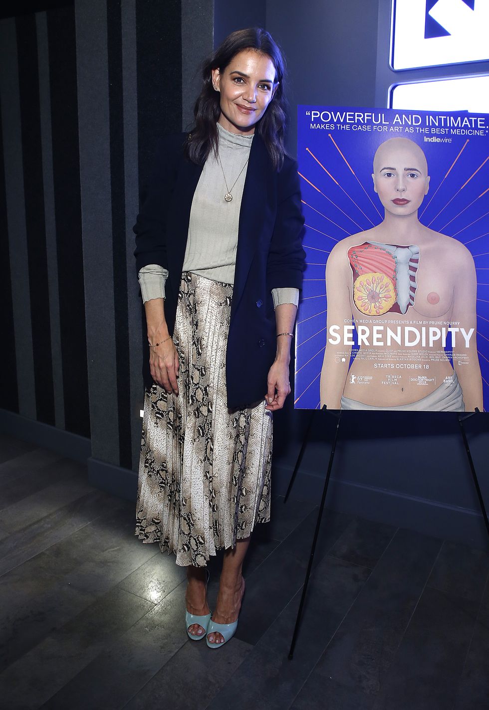 katie-holmes-attends-serendipity-new-york-screening-at-quad-news-photo-1572380314