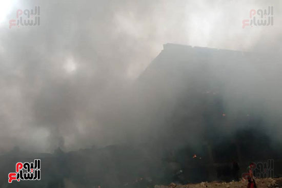 حريق مصنع أبو حوا للدراجات البخارية بقليوب (2)
