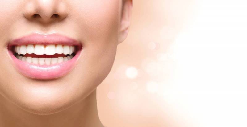 وصفات طبيعية لتفتيح منطقة أسفل الفم (3)