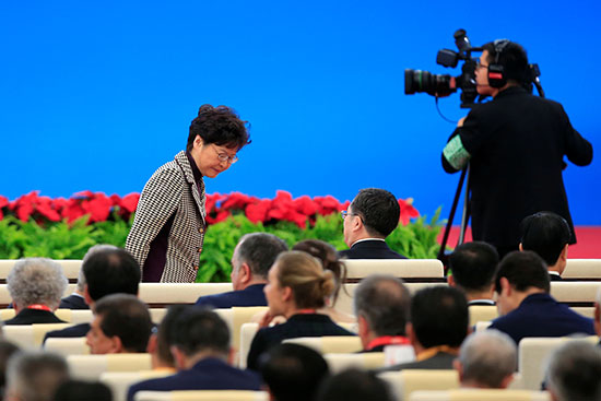 الرئيس التنفيذي لهونج كونج كاري لام يحضر حفل افتتاح معرض الصين الدولي للاستيراد الثاني