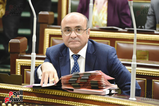 جلسة-مجلس-النواب-برئاسة-على-عبد-العال-(2)