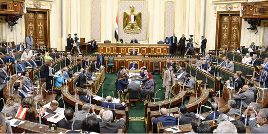 جلسة-مجلس-النواب-برئاسة-على-عبد-العال-(17)