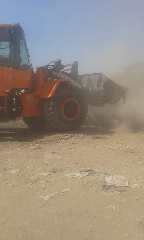 رفع 25 طن قمامة وتراكمات بمدينة الزينية شمالي محافظة الأقصر (3)