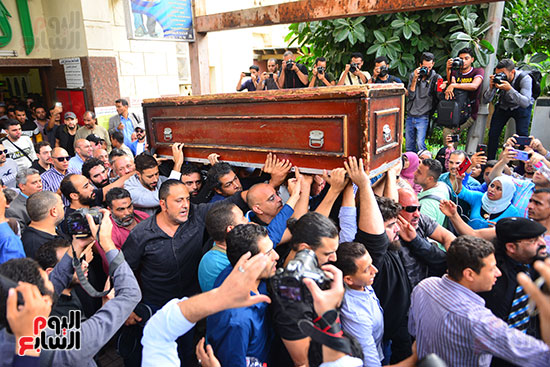 جنازة هيثم احمد زكي (30)