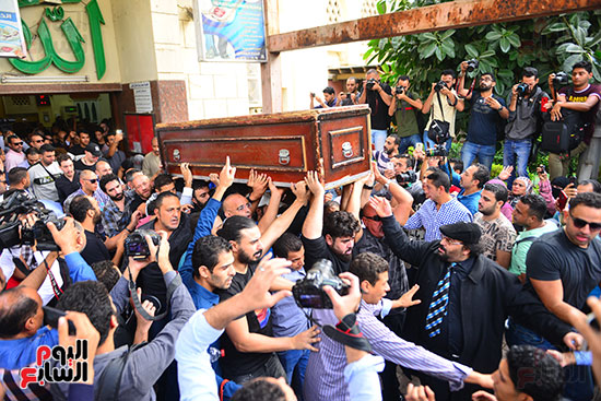 جنازة هيثم احمد زكي (29)