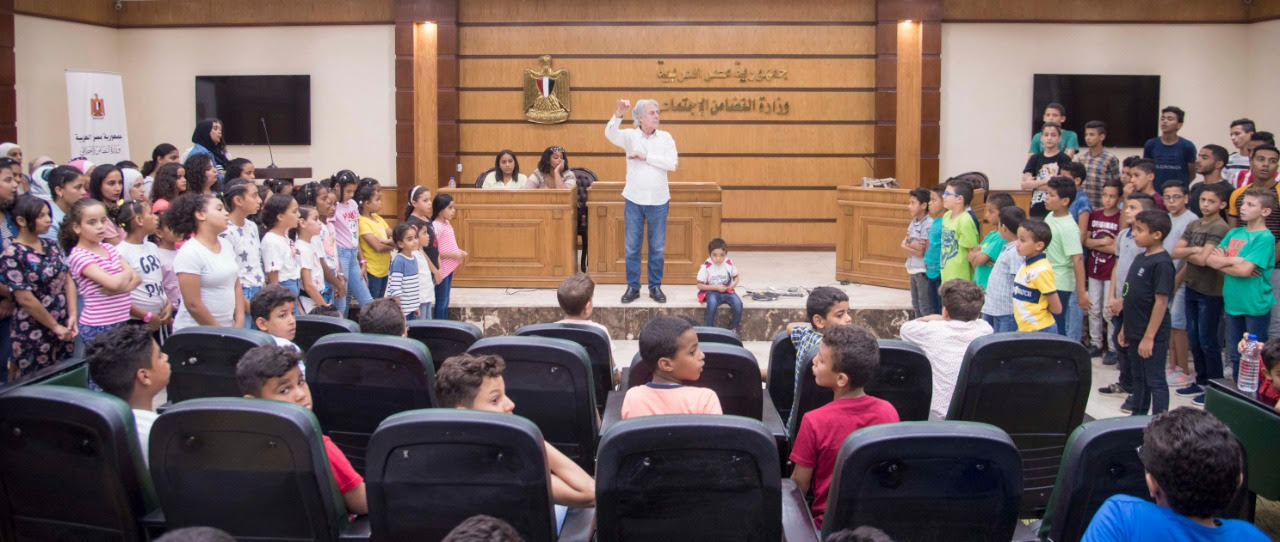 فريق كورال أطفال مصر يواصل تدريباته استعدادا لحفل غنائي بجامعة القاهرة (8)