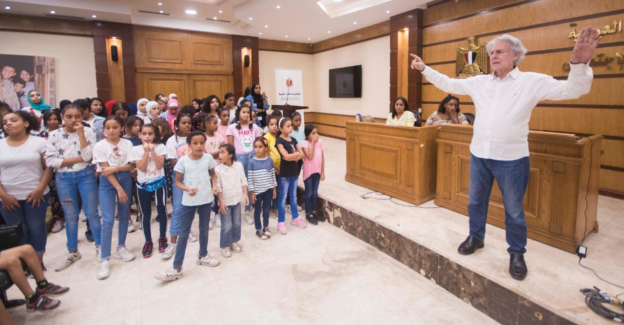 فريق كورال أطفال مصر يواصل تدريباته استعدادا لحفل غنائي بجامعة القاهرة (12)