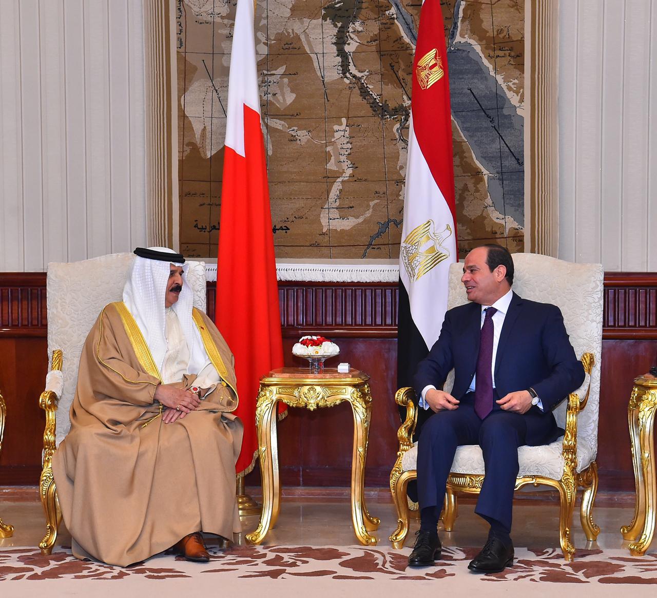 عبد الفتاح السيسي و الملك حمد بن عيسى آل خليفة ملك مملكة البحرين (1)