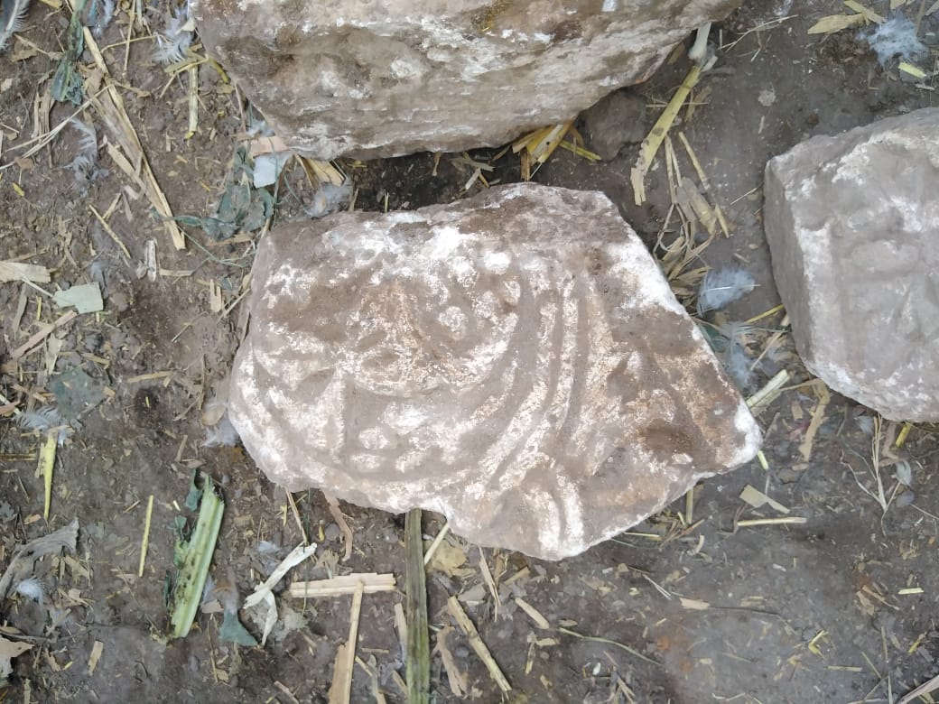 العثور على قطع حجرية من كشف اثرى يعود للعصر القبطى  (8)
