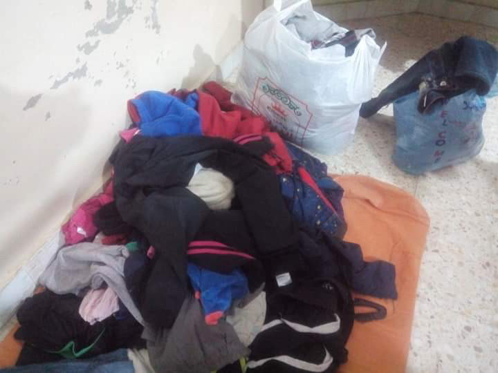 متطوعون بشمال سيناء يطلقون مبادرة ملابس الشتاء تدفئ الجميع (1)