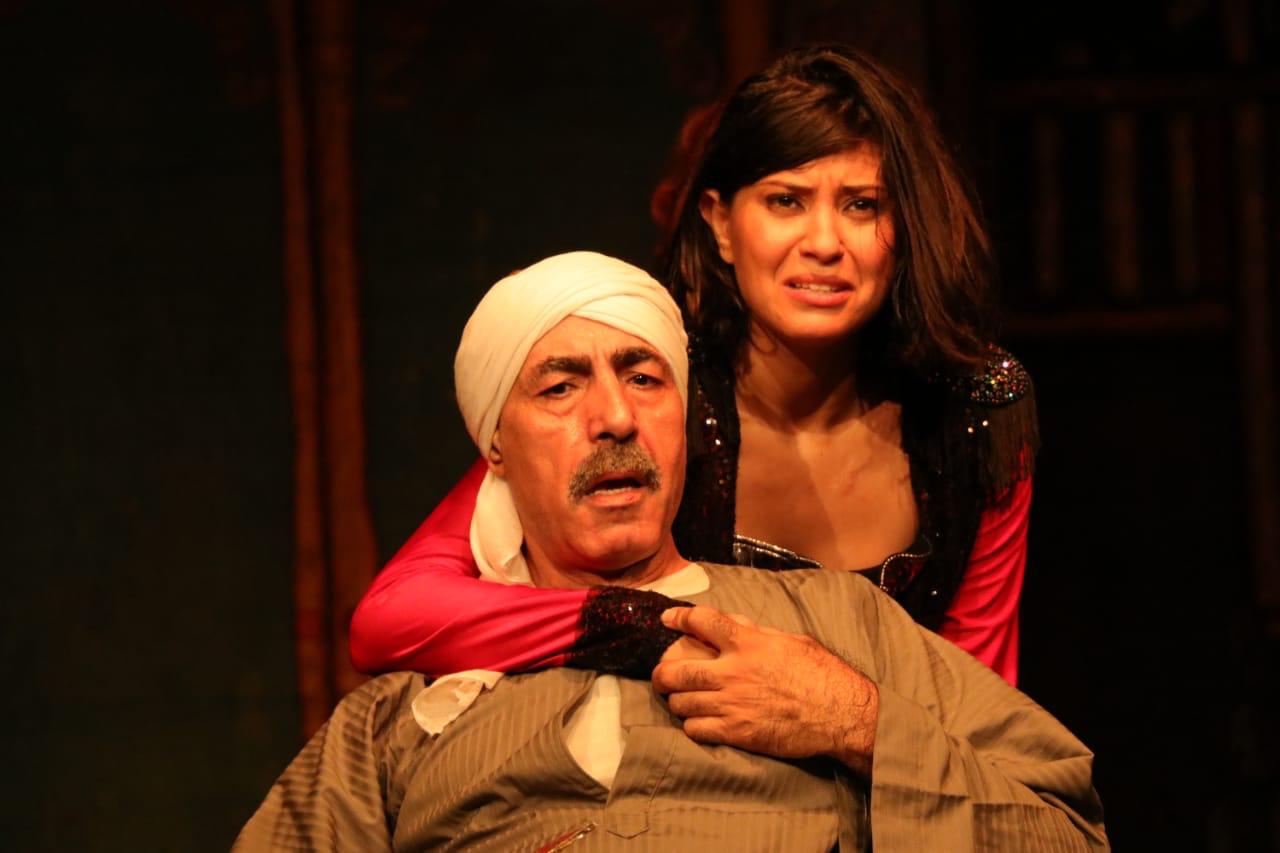 محمد عبد العظيم في مسرحية الثامنة مساء
