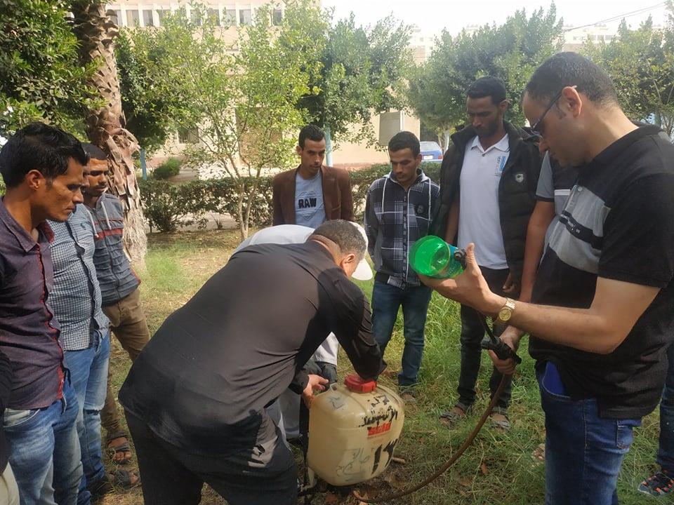 1- جانب من الدورة 1- جانب من الدورة