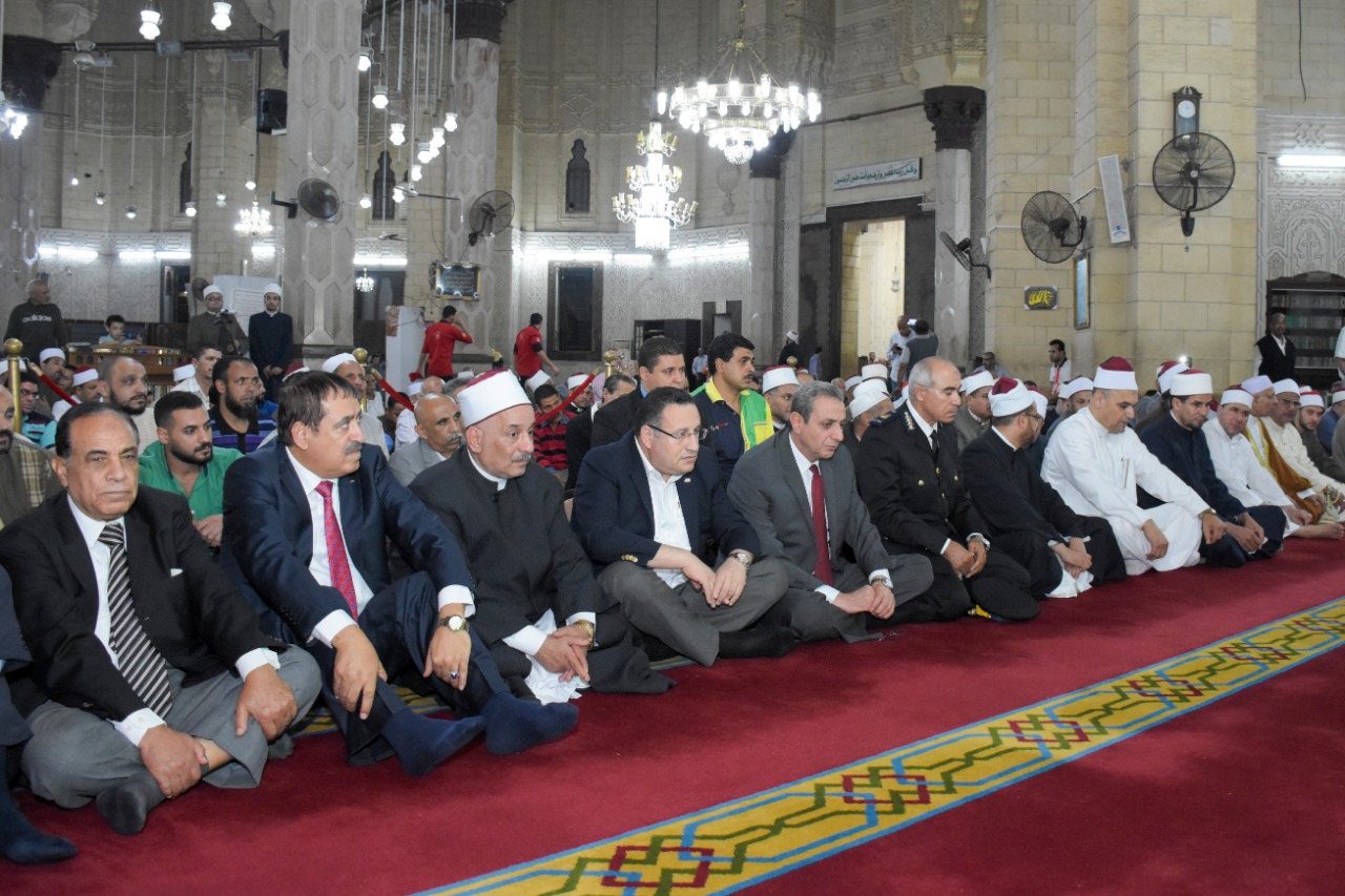 محافظ الإسكندرية يشهد احتفالية المولد النبوي (6)