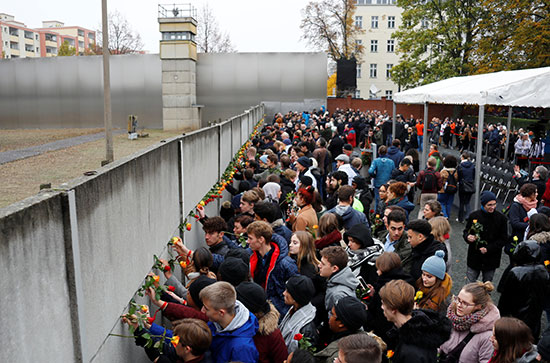 احتفالات سقوط جدار برلين