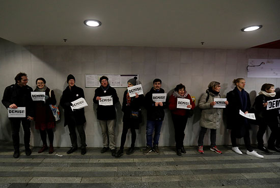 محتجون يطالبون بإستقالة رئيس الوزراء التشيكى أندريه بابيس