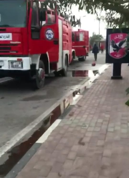 حريق فرع النادي الاهلي بالشيخ زايد (2)
