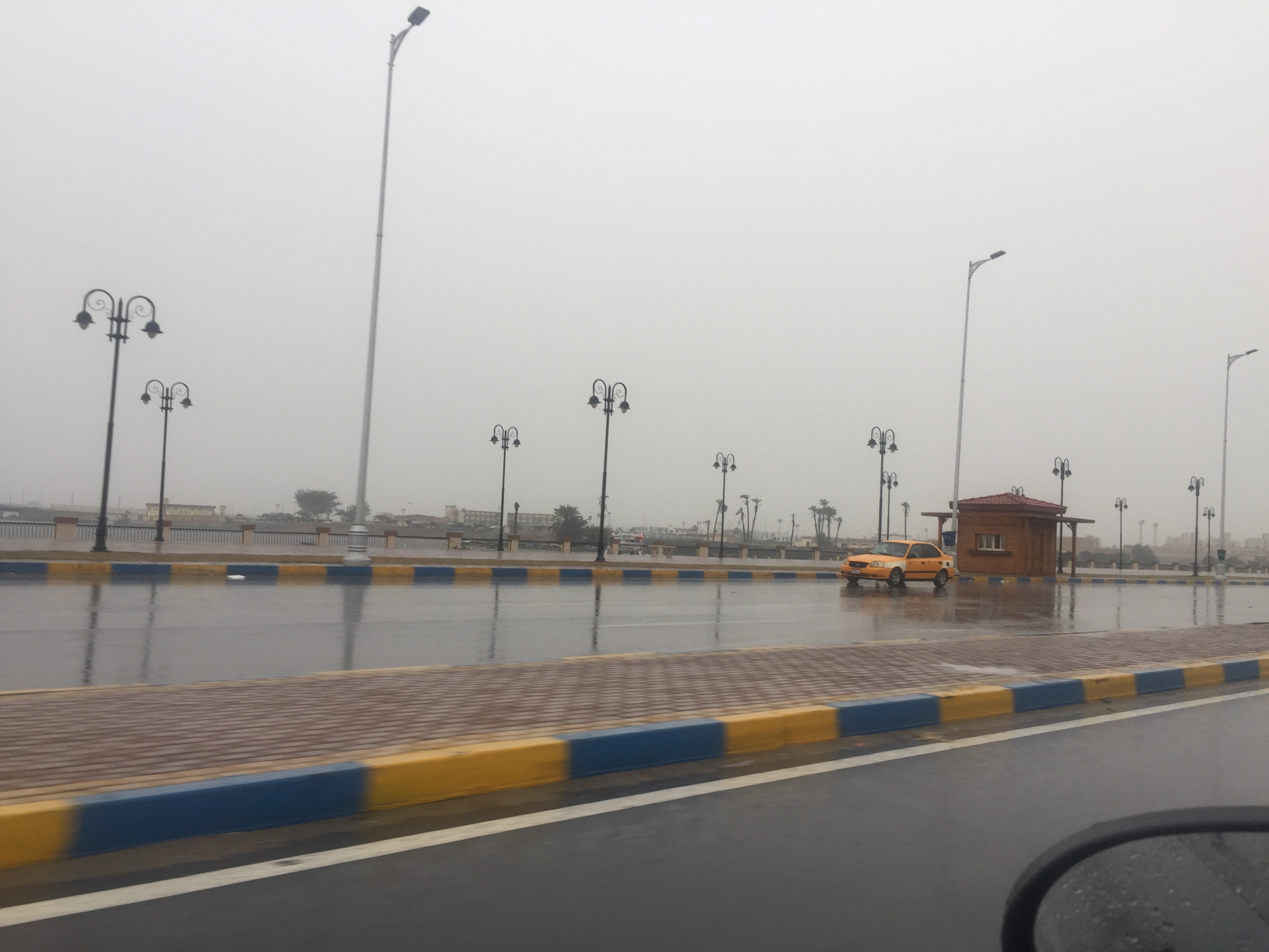 سقوط أمطار غزيرة بالإسماعيلية وانتظام حركة الملاحة بقناة السويس (6)