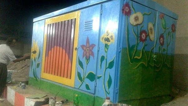 حي السيدة زينب يحول أكشاك الكهرباء للوحات فنية لتجميل الشوارع (6)