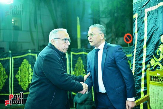 محمد العدل يقدم واحب العزاء محمد العدل يقدم واحب العزاء