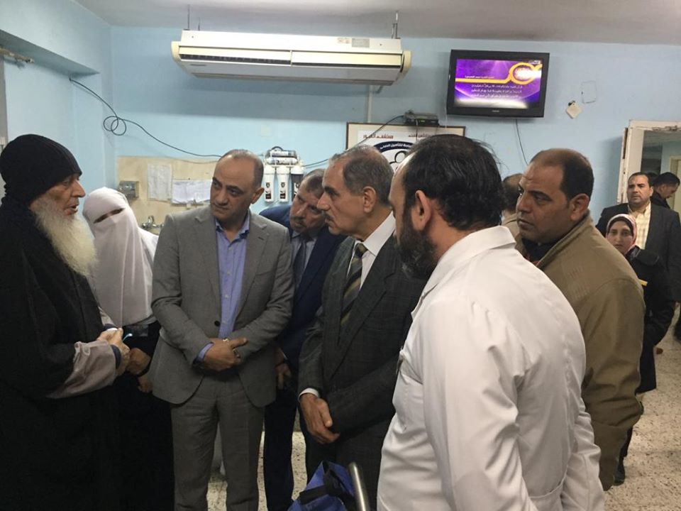  محافظ كفر الشيخ يتفقد مستشفى العبور  (8)
