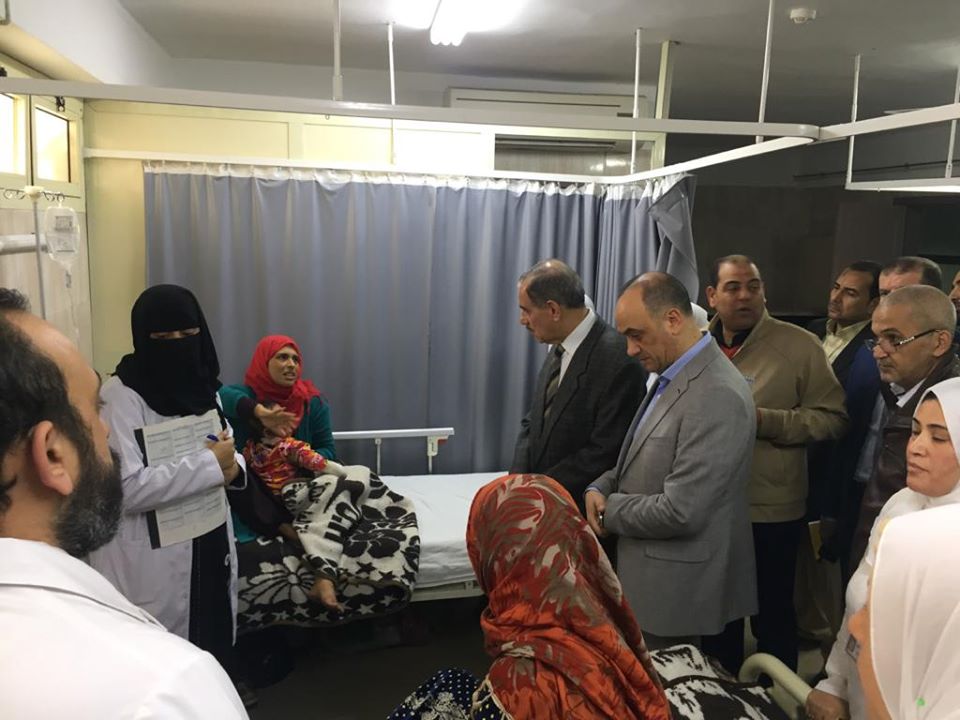 محافظ كفر الشيخ يتفقد مستشفى العبور  (2)