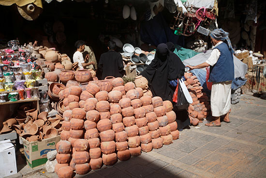 سوق بالحى القديم فى صنعاء