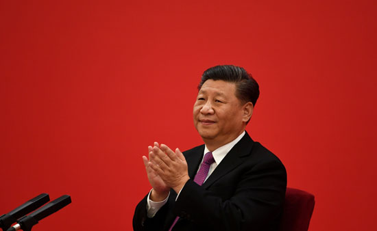 الرئيس-الصينى-يصفق-لحظة-افتتاح-المشروع