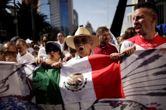 مسيرة تطالب بوقف العنف فى المكسيك