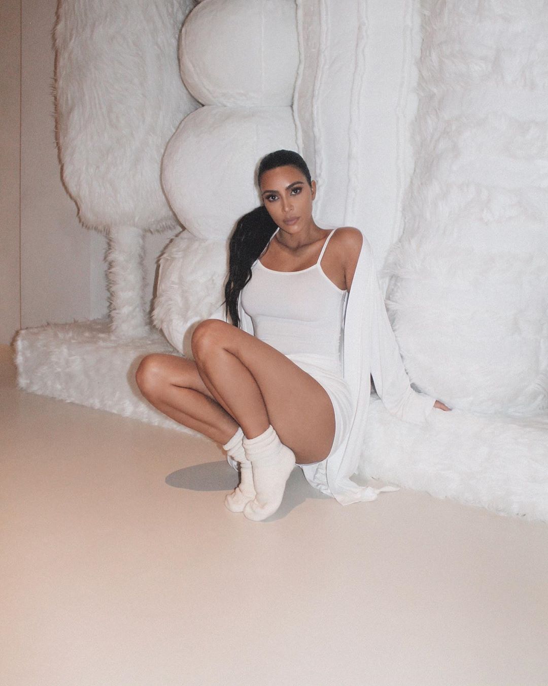 kimkardashian_76878018_167986624594637_3034400978702826136_n