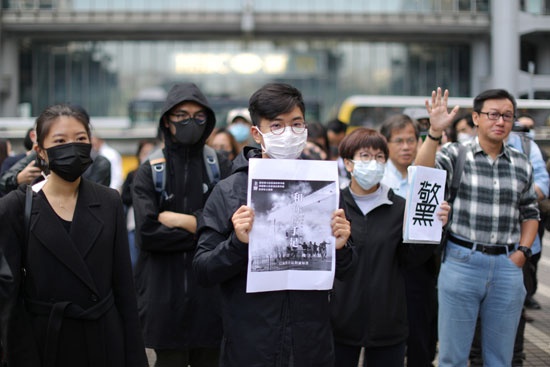 تظاهرات تطالب بالديمقراطية فى هونج كونج