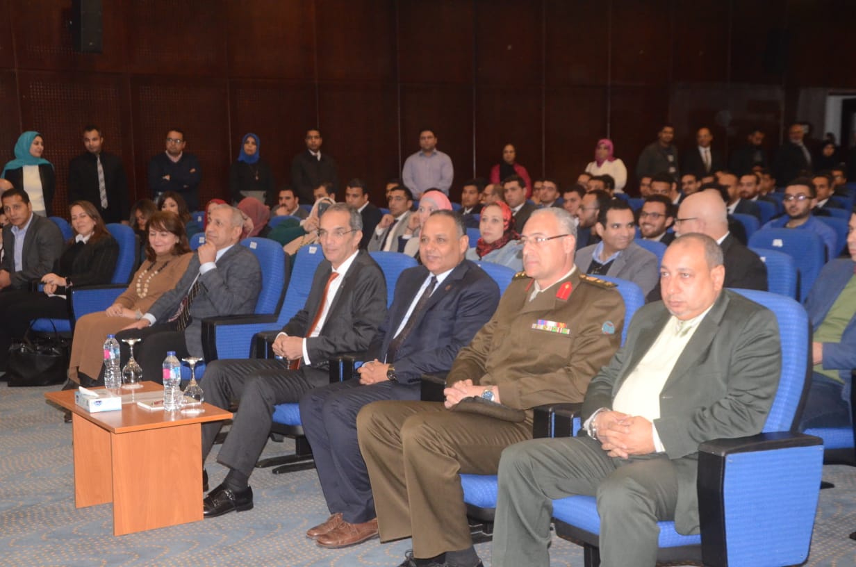 أكاديمية البحث العلمي والاتصالات يفتتحان معمل مصر لإنترنت الأشياء  (2)