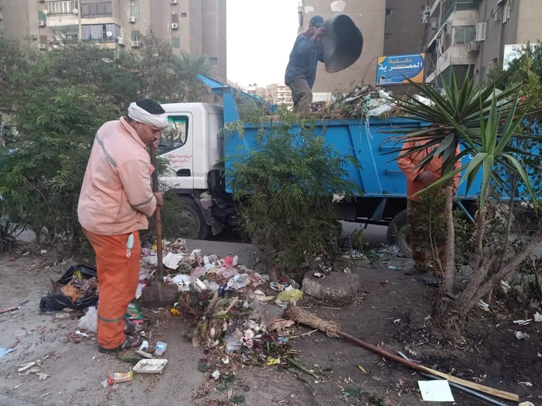 حملات مكبرة لرفع الإشغالات والقمامة وإزالة مخالفات البناء بشرق مدينة نصر (2)