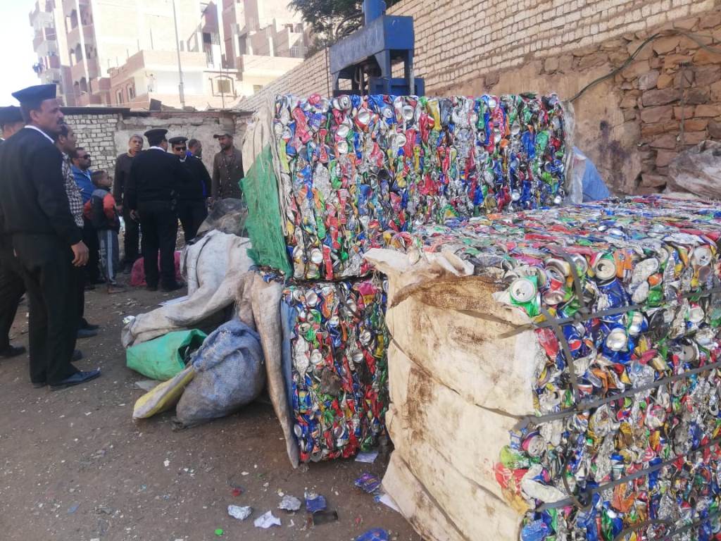 مبادرة نظف بلدك بمدينة أسوان (4)