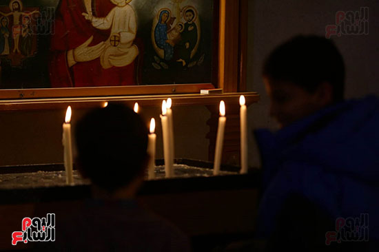 أجراس كاتدرائية الكاثوليك تعلن بدء قداس عيد الميلاد المجيد  (45)
