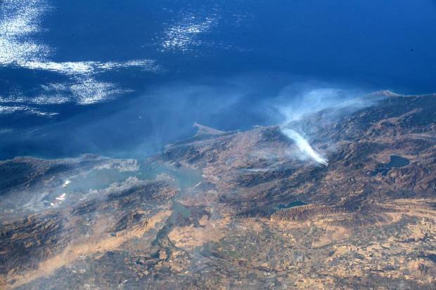 حريق كاليفورنيا من الفضاء