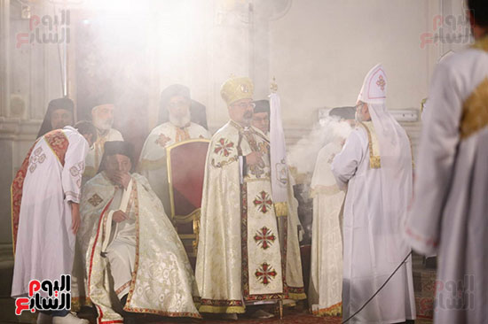 أجراس كاتدرائية الكاثوليك تعلن بدء قداس عيد الميلاد المجيد  (50)