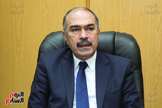الدكتور أحمد حجازى، رئيس مجلس إدارة الشركة القابضة للأدوية (2)