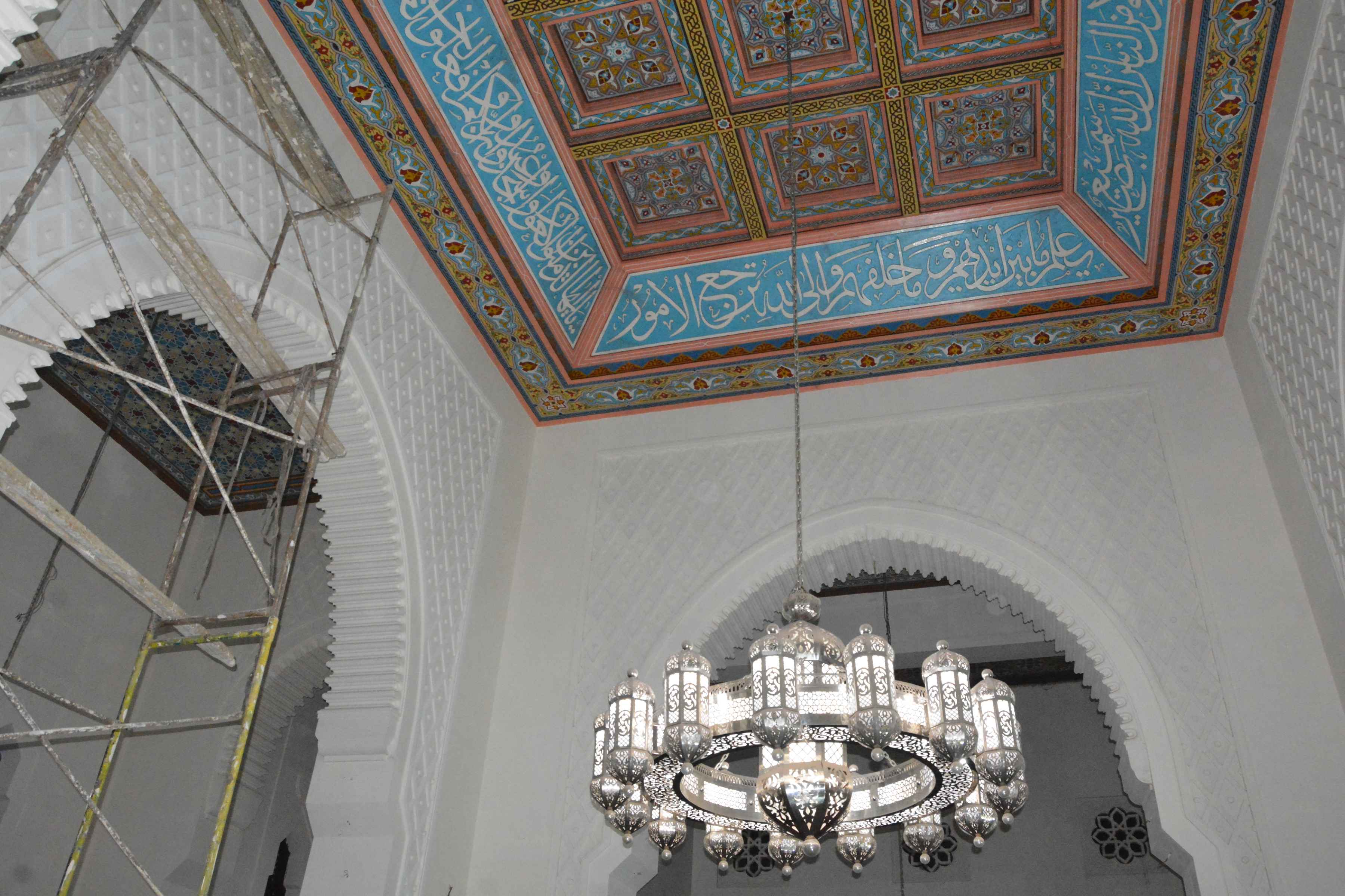 محافظ المنيا يتابع أعمال تطوير وصيانة مسجد الفولى (8)