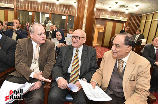 اجتماع لجنة الشئون التشريعية (1)